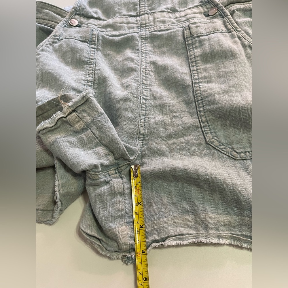 Free People We The Free Denim Bib Shorts Romper sz S - Picture 6 of 6